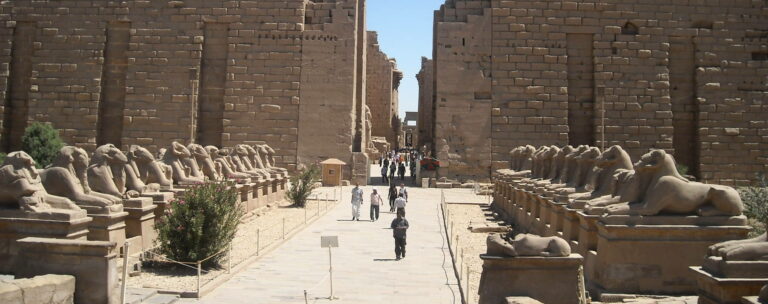 Lire la suite à propos de l’article Karnak, Amon n’en faisait qu’à sa tête !