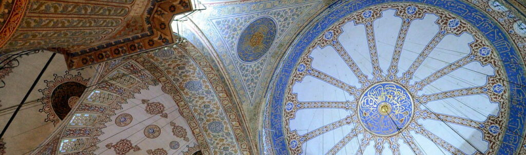 Lire la suite à propos de l’article Comment la mosquée bleue faillit perdre son 6e minaret