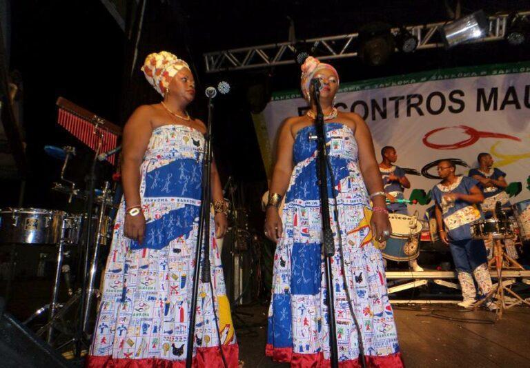 Lire la suite à propos de l’article Comment danser la samba brésilienne dans les rues de Salvador de Bahia