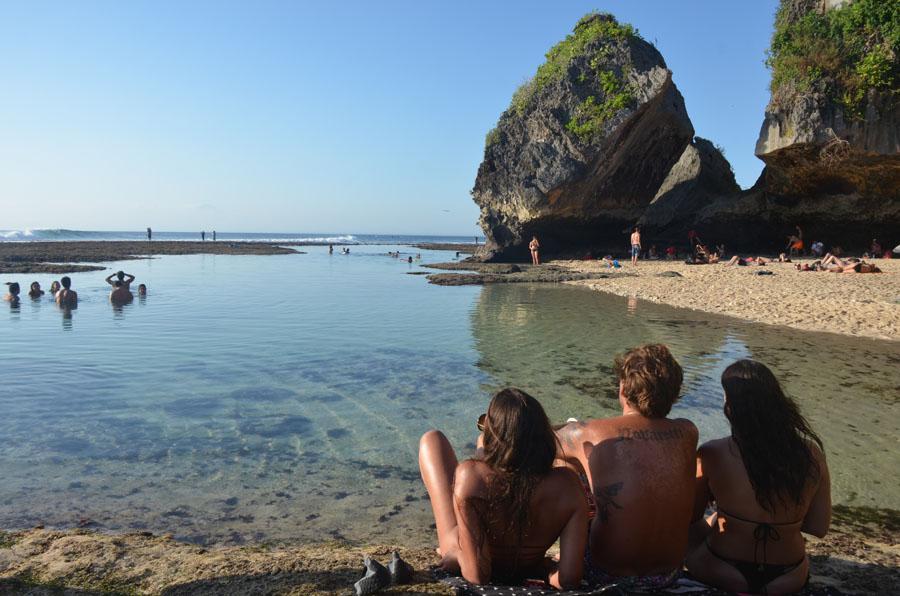 Lire la suite à propos de l’article De la presqu’île de Bukit au Pentaï Uluwatu, découvrez Bali la sauvage